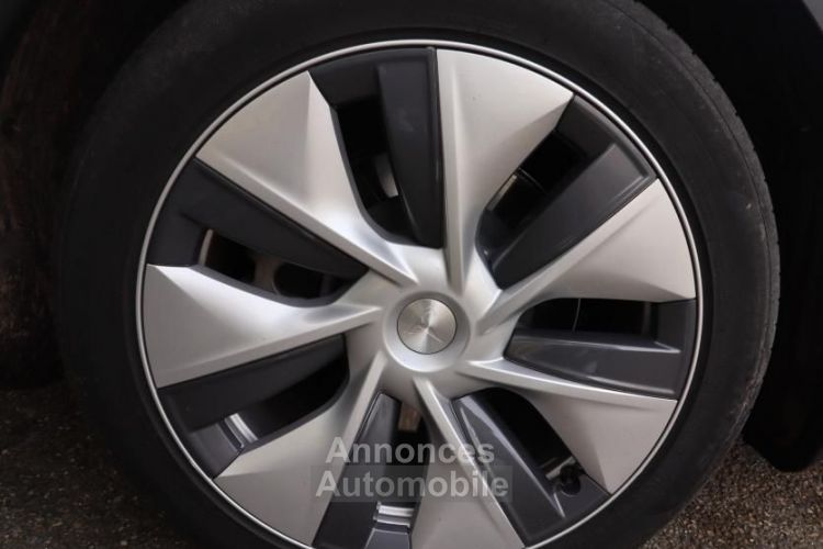 Tesla Model Y ELECTRIC 60KWH STANDARD-RANGE BVA - <small></small> 33.989 € <small>TTC</small> - #11