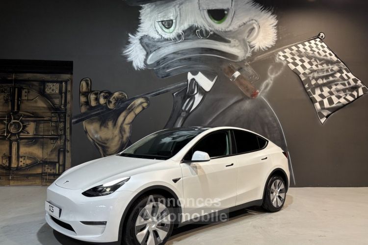 Tesla Model Y Grande autonomie Dual Motor AWD - <small></small> 39.990 € <small>TTC</small> - #1