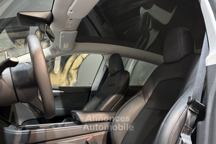 Tesla Model Y Grande autonomie Dual Motor AWD - <small></small> 39.990 € <small>TTC</small> - #9