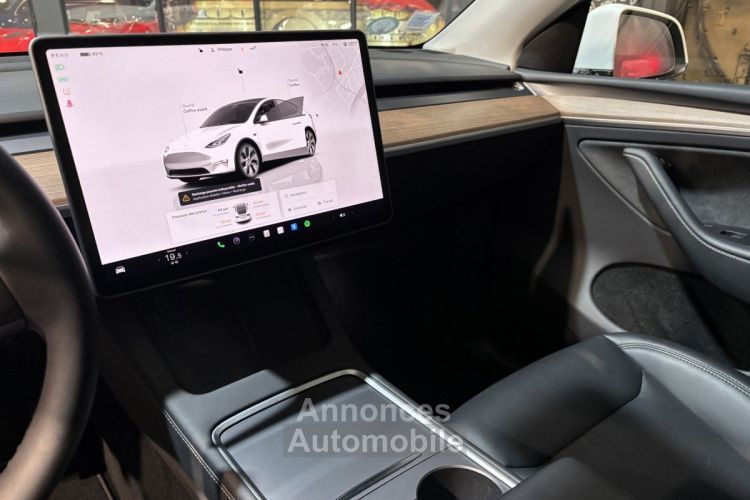 Tesla Model Y Grande autonomie Dual Motor AWD - <small></small> 39.990 € <small>TTC</small> - #15