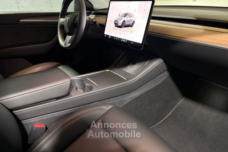 Tesla Model Y Grande Autonomie Dual Motor AWD  - <small></small> 42.990 € <small>TTC</small> - #40