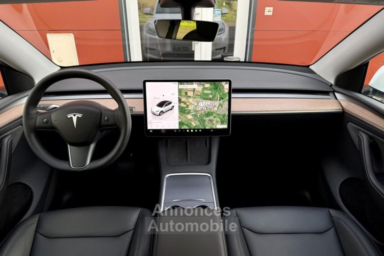 Tesla Model Y Long Range 17000km Dual Motor AWD Grand Autonomie 1ère Main - <small></small> 41.990 € <small>TTC</small> - #18