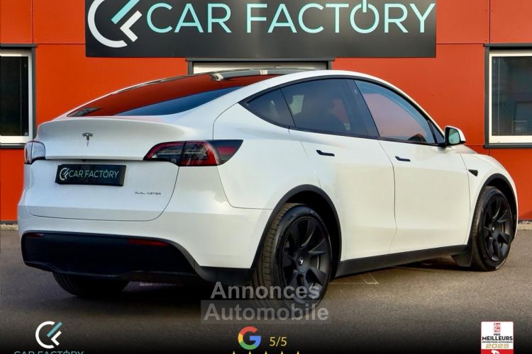 Tesla Model Y Long Range 18000km Dual Motor AWD Grand Autonomie 1ère Main 533km autonomie - <small></small> 39.980 € <small>TTC</small> - #2