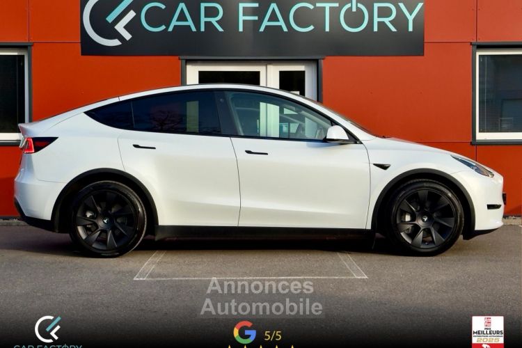 Tesla Model Y Long Range 18000km Dual Motor AWD Grand Autonomie 1ère Main 533km autonomie - <small></small> 39.980 € <small>TTC</small> - #3