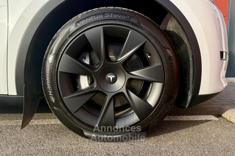 Tesla Model Y Long Range 18000km Dual Motor AWD Grand Autonomie 1ère Main 533km autonomie - <small></small> 39.980 € <small>TTC</small> - #15