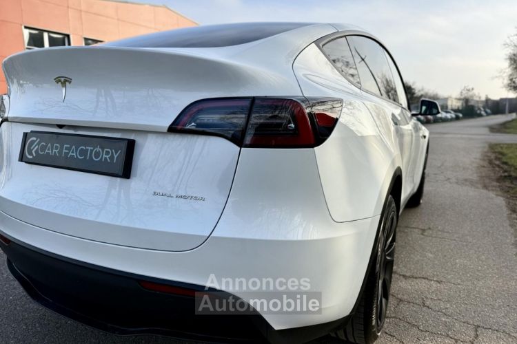 Tesla Model Y Long Range 18000km Dual Motor AWD Grand Autonomie 1ère Main 533km autonomie - <small></small> 39.980 € <small>TTC</small> - #26