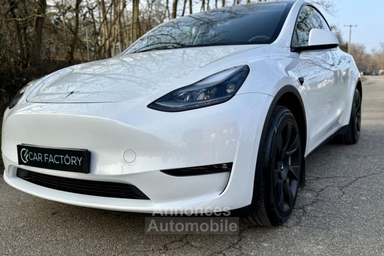 Tesla Model Y Long Range 18000km Dual Motor AWD Grand Autonomie 1ère Main 533km autonomie - <small></small> 39.980 € <small>TTC</small> - #27