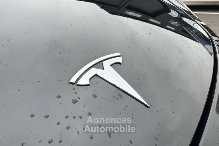 Tesla Model Y Long Range AWD - <small></small> 38.990 € <small>TTC</small> - #23