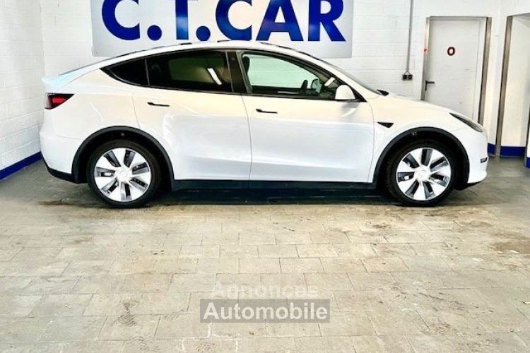 Tesla Model Y Long Range Dual AWD Leder Panorama - <small></small> 45.900 € <small></small> - #2