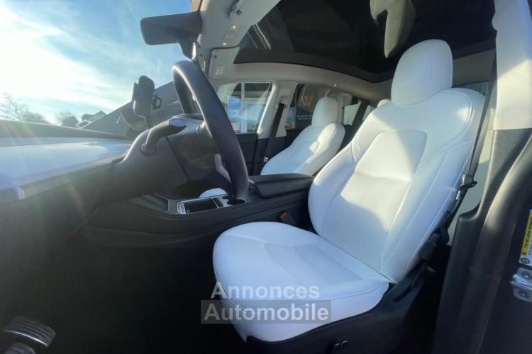 Tesla Model Y Long-Range Dual Motor AWD - <small></small> 30.900 € <small>TTC</small> - #9