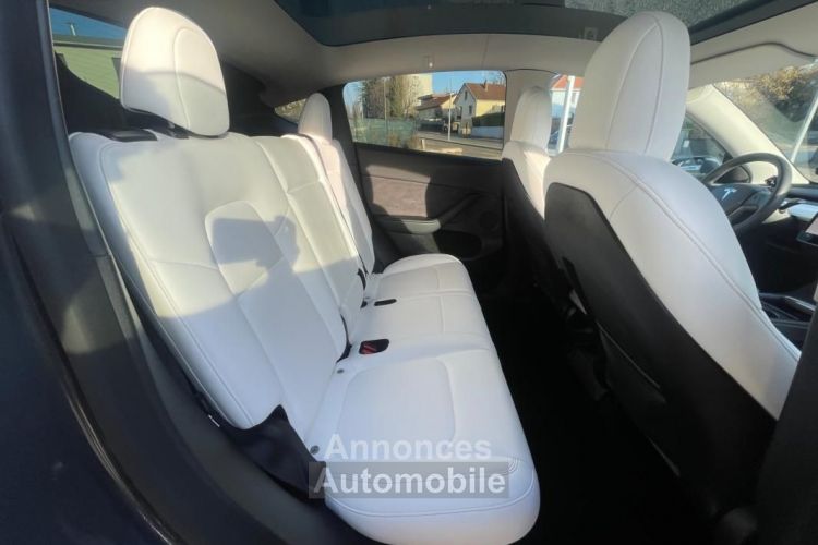 Tesla Model Y Long-Range Dual Motor AWD - <small></small> 30.900 € <small>TTC</small> - #11