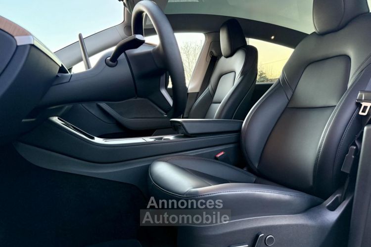 Tesla Model Y Performance Dual Motor 534 Attelage Conduite Complètement Autonome Garantie 2030 - <small></small> 47.990 € <small>TTC</small> - #9