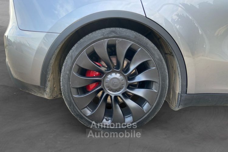 Tesla Model Y Performance Dual Motor AWD - TVA RECUPERABLE - GARANTIE 02/2027 - - <small></small> 44.490 € <small>TTC</small> - #21