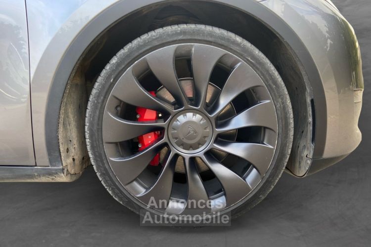 Tesla Model Y Performance Dual Motor AWD - TVA RECUPERABLE - GARANTIE 02/2027 - - <small></small> 44.490 € <small>TTC</small> - #22