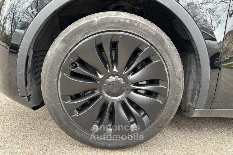 Tesla Model Y Standard RWD - <small></small> 33.490 € <small>TTC</small> - #17