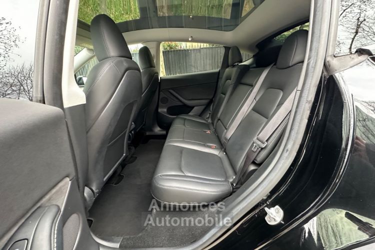 Tesla Model Y Standard RWD - <small></small> 33.490 € <small>TTC</small> - #29