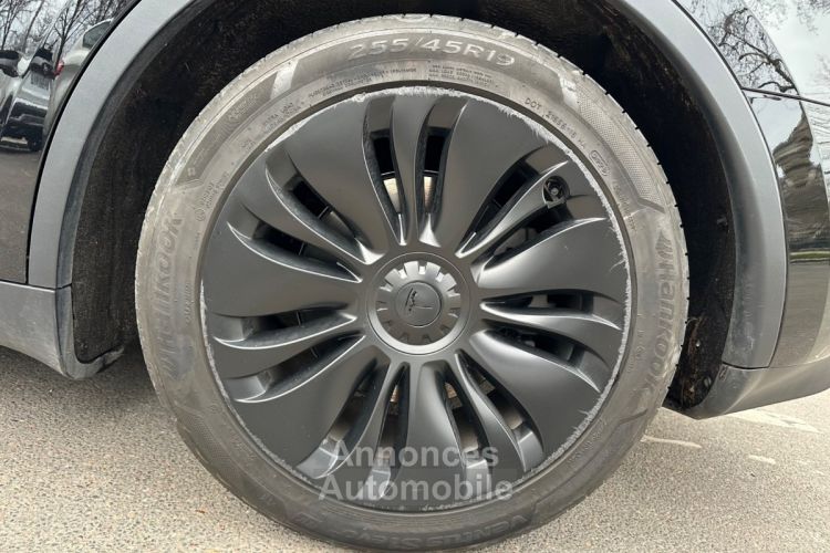 Tesla Model Y Standard RWD - <small></small> 33.490 € <small>TTC</small> - #33