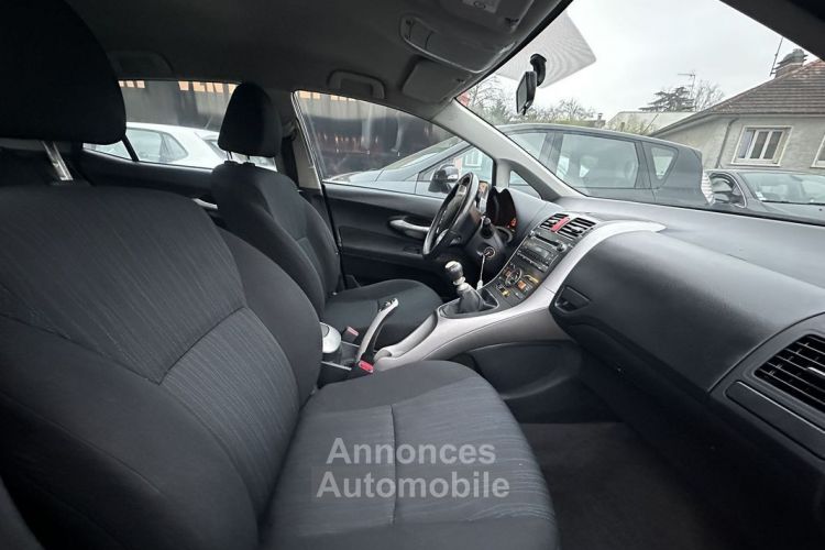 Toyota Auris 126 D-4D LUNA 5P - <small></small> 3.490 € <small>TTC</small> - #7