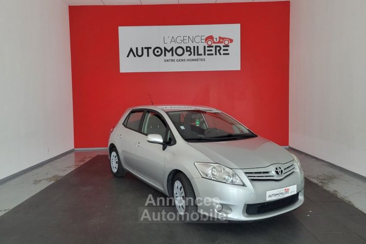 Toyota Auris 132 VVT-I - <small></small> 9.990 € <small>TTC</small> - #1