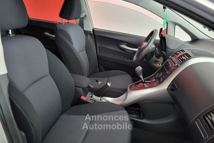 Toyota Auris 132 VVT-I - <small></small> 9.990 € <small>TTC</small> - #26