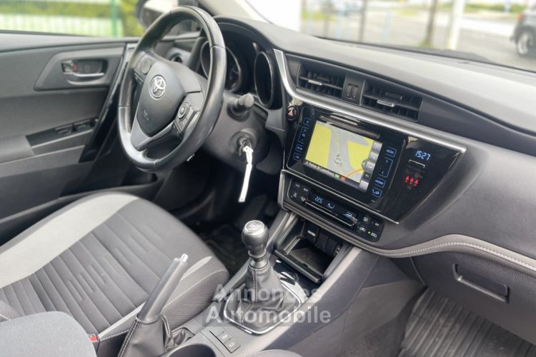 Toyota Auris 1.4 D4D - GARANTIE CONSTRUCTEUR - <small></small> 16.990 € <small></small> - #6