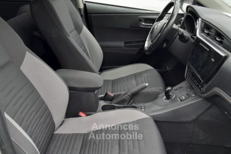 Toyota Auris 1.8 HYBRID 136 AUTO TECHNOLINE société - <small></small> 10.980 € <small>TTC</small> - #12