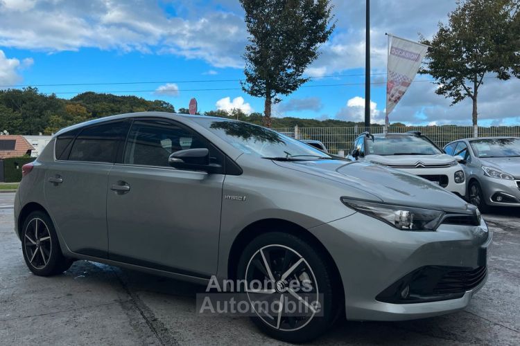 Toyota Auris 1.8 hybride 136 collection cvt - <small></small> 17.990 € <small>TTC</small> - #2