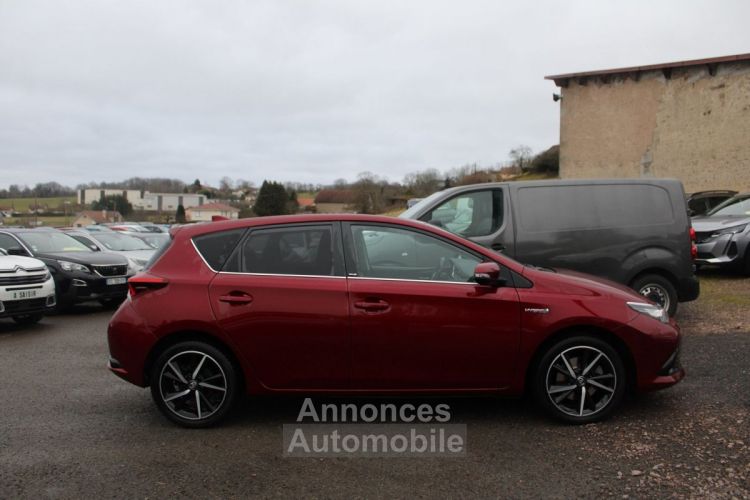 Toyota Auris 1L8 HYBRIDE 136 BOITE AUTO CAMÉRA GRAND GPS USB LEDS ABS CLIM AUTO REGULATEUR - <small></small> 17.990 € <small>TTC</small> - #5