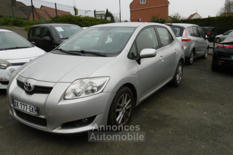 Toyota Auris 2.0l d4d 125cv dynamique (2010) - <small></small> 5.800 € <small>TTC</small> - #2