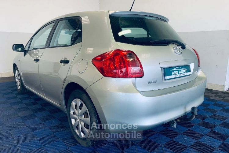 Toyota Auris 90 D-4D FAP Active - <small></small> 4.990 € <small>TTC</small> - #2