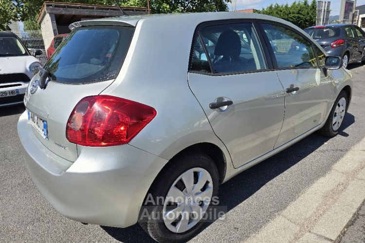 Toyota Auris 90 D-4D Linéa Luna - <small></small> 4.990 € <small>TTC</small> - #5