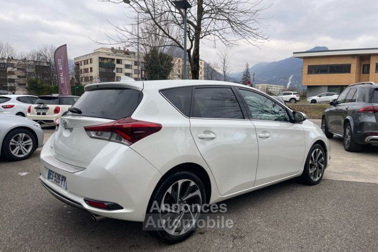 Toyota Auris D-4D 112ch Dynamic - <small></small> 11.870 € <small>TTC</small> - #3