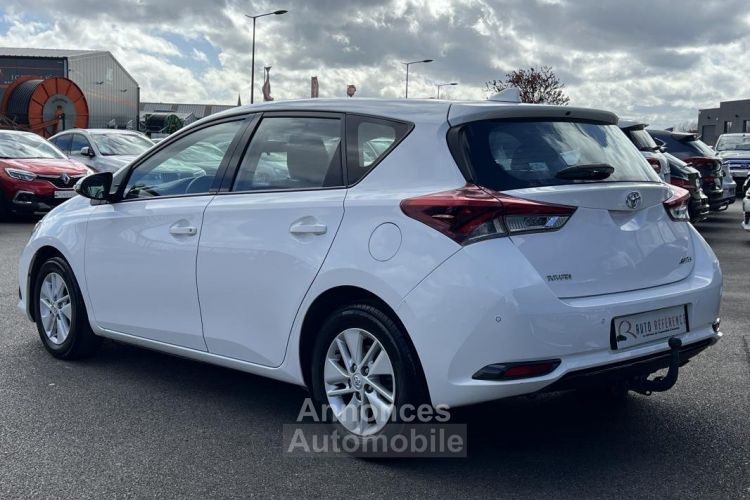 Toyota Auris D-4D 90Ch PHASE 2 TEL / REGULATEUR - <small></small> 9.990 € <small>TTC</small> - #4