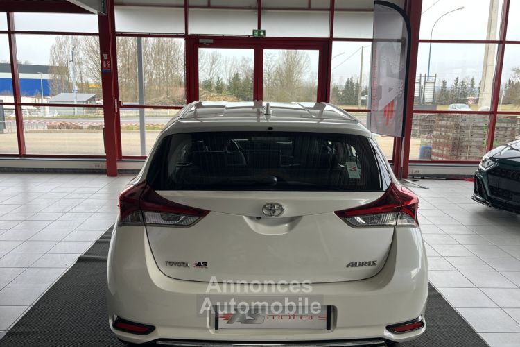 Toyota Auris DYNAMIC 1,6 D-4D 112 GPS CAMERA ATTELAGE PACK ELECTRIQUE BLUETOOTH REGULATEUR LIMITEUR PHARES - <small></small> 10.990 € <small>TTC</small> - #23