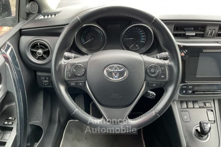 Toyota Auris HSD 136H COLLECTION - <small></small> 15.490 € <small>TTC</small> - #11