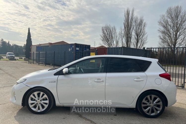 Toyota Auris HSD 136h Feel - <small></small> 9.352 € <small>TTC</small> - #3