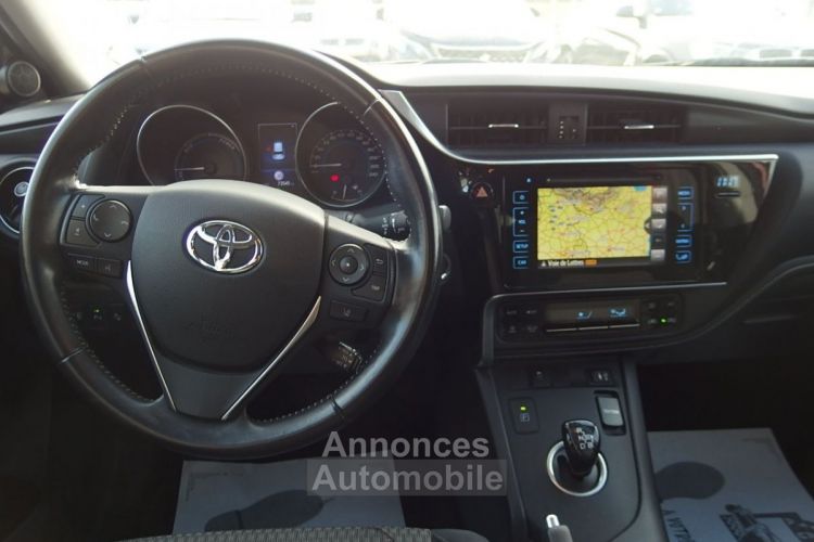 Toyota Auris HSD 136H LOUNGE - <small></small> 14.900 € <small>TTC</small> - #17