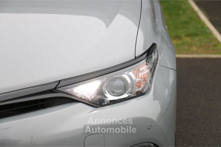 Toyota Auris Hybride 136h - BV CVT 2017 II 2013 BERLINE Collection PHASE 2 - <small></small> 17.490 € <small>TTC</small> - #7