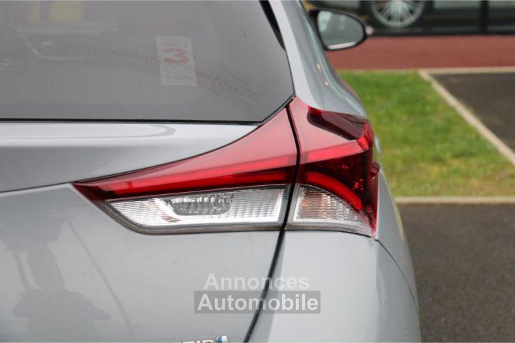 Toyota Auris Hybride 136h - BV CVT 2017 II 2013 BERLINE Collection PHASE 2 - <small></small> 17.490 € <small>TTC</small> - #8