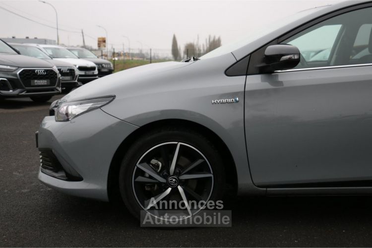 Toyota Auris Hybride 136h - BV CVT 2017 II 2013 BERLINE Collection PHASE 2 - <small></small> 17.490 € <small>TTC</small> - #13