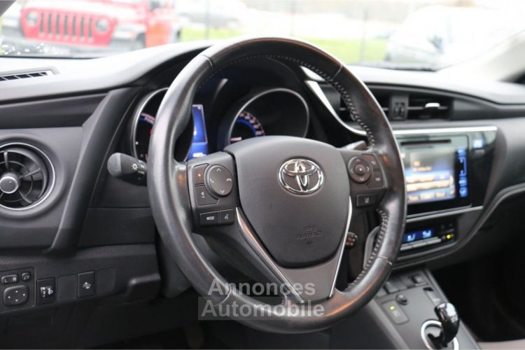 Toyota Auris Hybride 136h - BV CVT 2017 II 2013 BERLINE Collection PHASE 2 - <small></small> 17.490 € <small>TTC</small> - #19