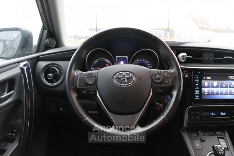 Toyota Auris Hybride 136h - BV CVT 2017 II 2013 BERLINE Collection PHASE 2 - <small></small> 17.490 € <small>TTC</small> - #21