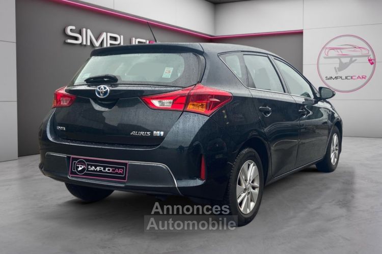 Toyota Auris Hybride 136h Dynamic - <small></small> 11.990 € <small>TTC</small> - #5