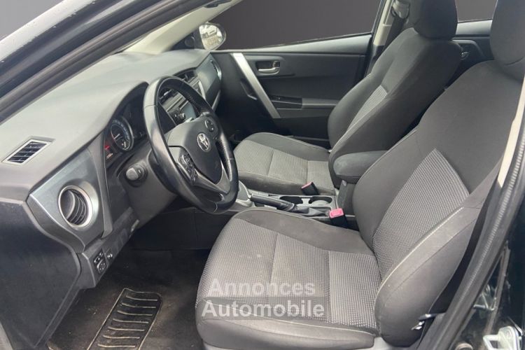 Toyota Auris Hybride 136h Dynamic - <small></small> 11.990 € <small>TTC</small> - #11