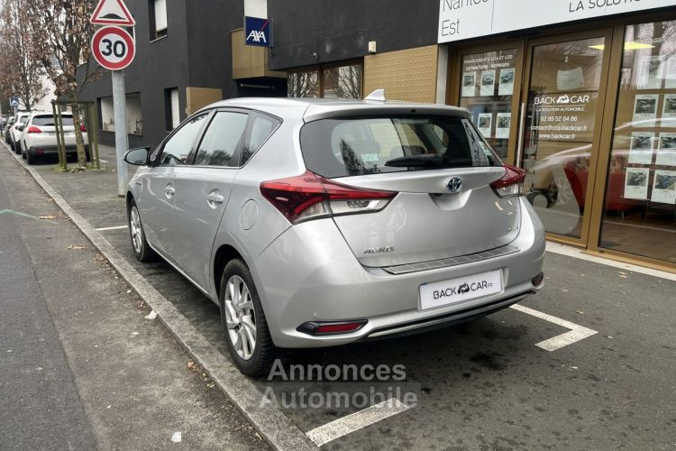 Toyota Auris Hybride 136h Dynamic - <small></small> 12.490 € <small>TTC</small> - #6