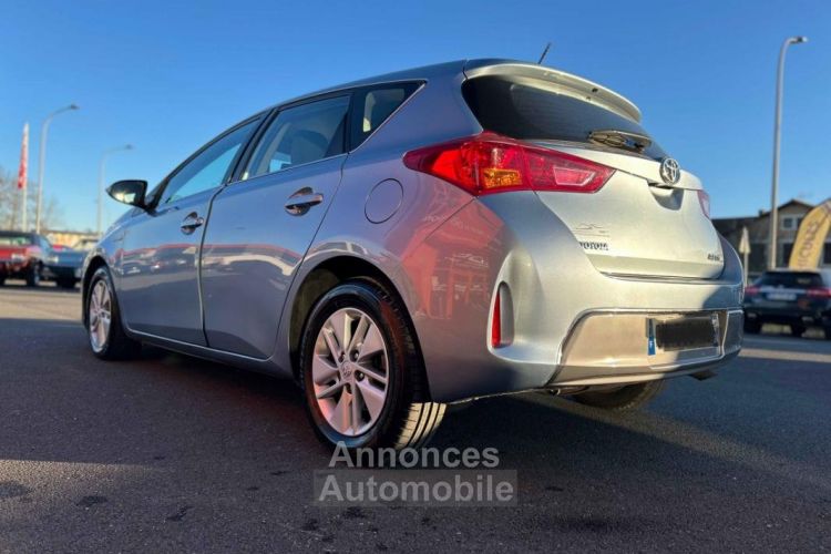 Toyota Auris HYBRIDE 136h Dynamic - <small></small> 11.490 € <small>TTC</small> - #12