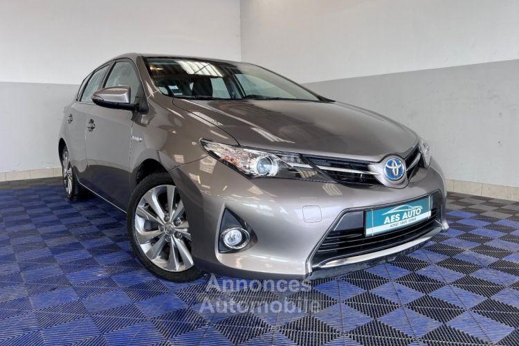 Toyota Auris Hybride 136h Dynamic - <small></small> 9.990 € <small>TTC</small> - #1