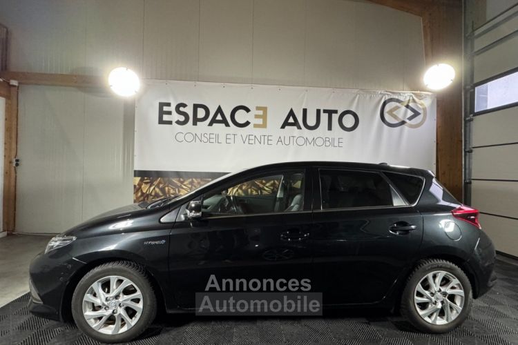 Toyota Auris Hybride 136h Executive - <small></small> 17.490 € <small>TTC</small> - #2