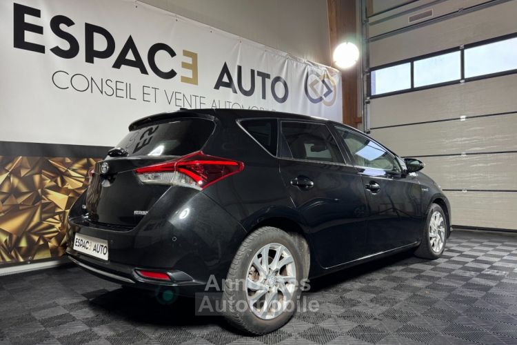 Toyota Auris Hybride 136h Executive - <small></small> 17.490 € <small>TTC</small> - #5