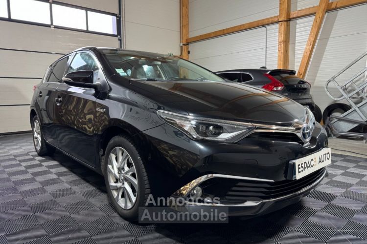 Toyota Auris Hybride 136h Executive - <small></small> 17.490 € <small>TTC</small> - #7